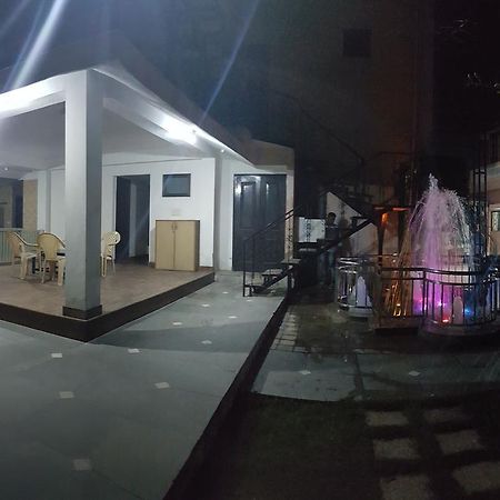 Green Villa Bed & Breakfast Yeni Delhi Dış mekan fotoğraf