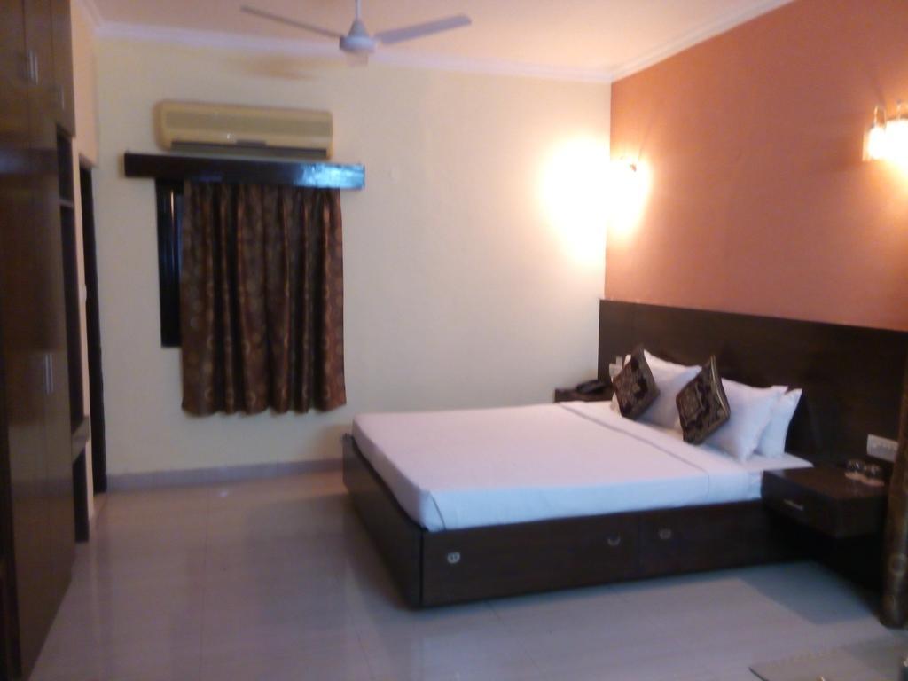 Green Villa Bed & Breakfast Yeni Delhi Oda fotoğraf