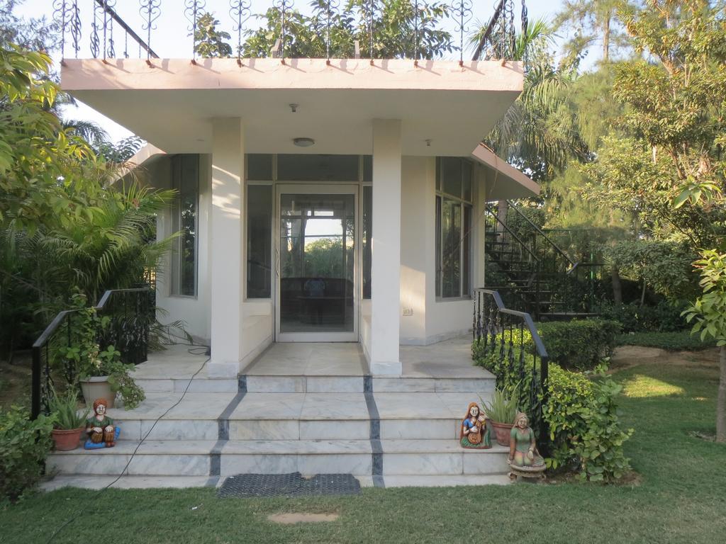 Green Villa Bed & Breakfast Yeni Delhi Dış mekan fotoğraf