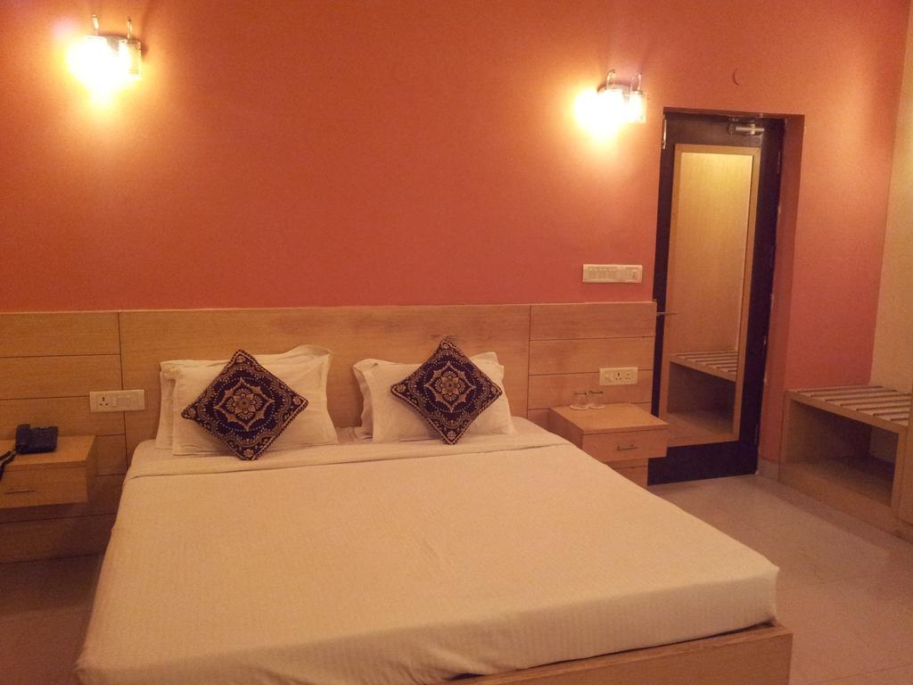 Green Villa Bed & Breakfast Yeni Delhi Dış mekan fotoğraf