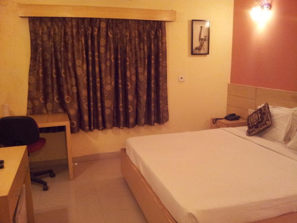 Green Villa Bed & Breakfast Yeni Delhi Oda fotoğraf