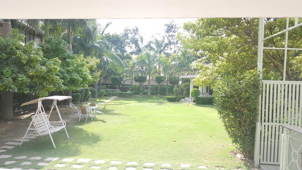 Green Villa Bed & Breakfast Yeni Delhi Dış mekan fotoğraf