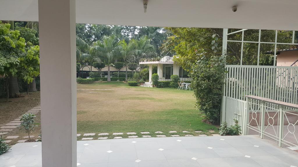 Green Villa Bed & Breakfast Yeni Delhi Dış mekan fotoğraf
